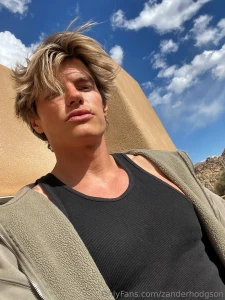 This face yeah it gets me in all kinds of trouble