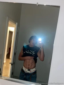 Just me catching that vibe and feeling damn good about it what s your