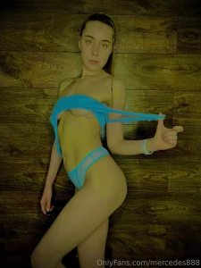 Mercedes888 part 139