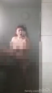 I was so wet and horny imagining how in this pose in front of the