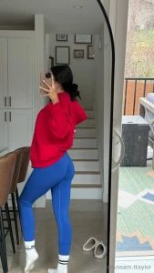 I think blue really makes it pop doesnt it