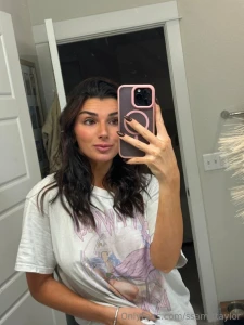 Anyone online right now part 3