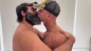 While in fort lauderdale met sexy domllamasxxx and fucked me hard