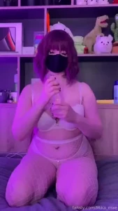 Making my fansly debut by showing off my new toy 3 more to come soon