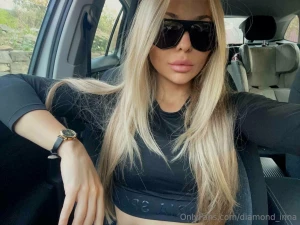 Driving alone but my sunglasses are my perfect co-pilot for the