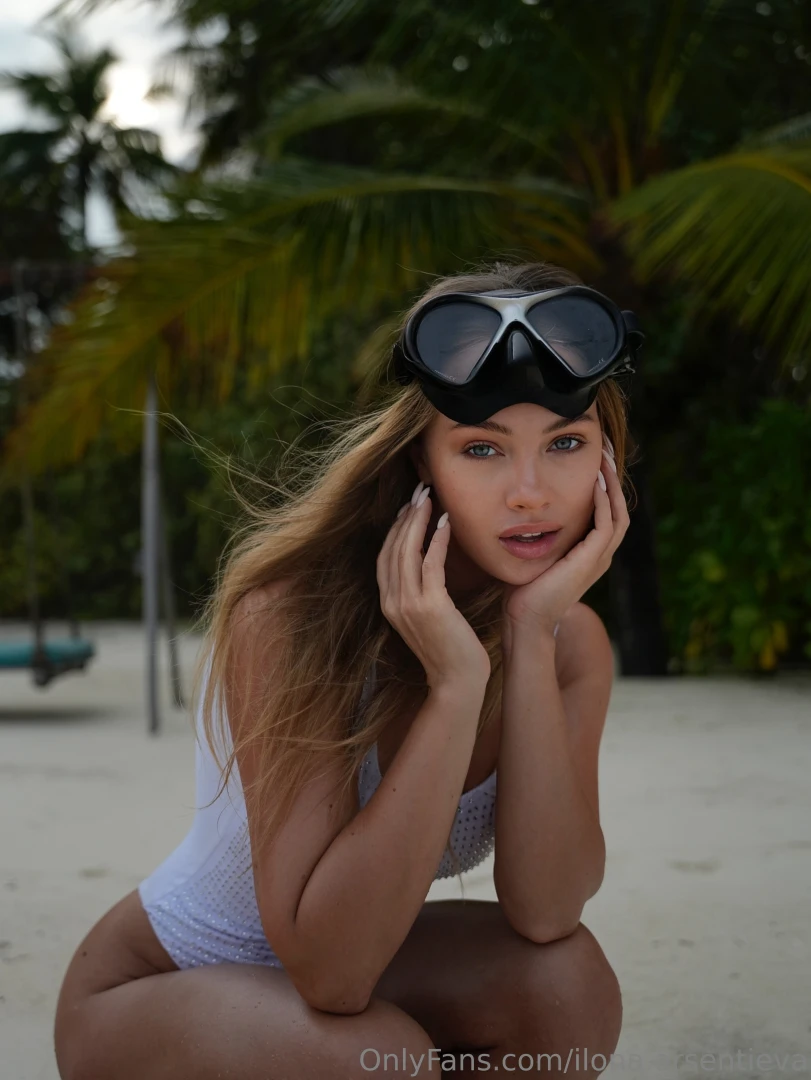 Because you asked for more maldives content come see more in dms 