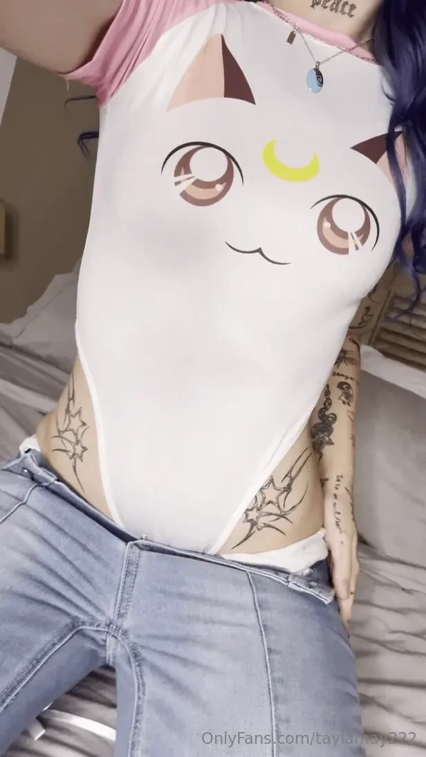 I m kneeling here wondering if i should finish getting dressed or 