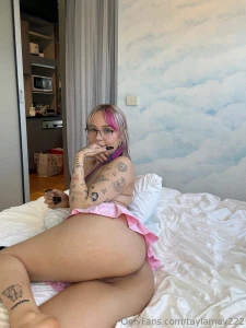 This bedroom do me here please