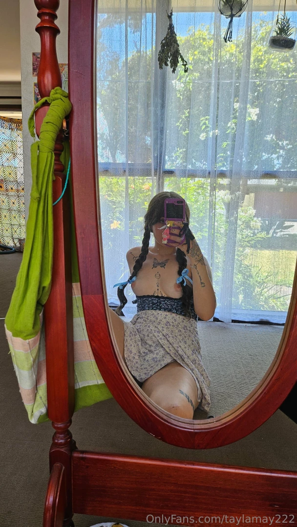 Would you like to smear your cum on my butterfly 