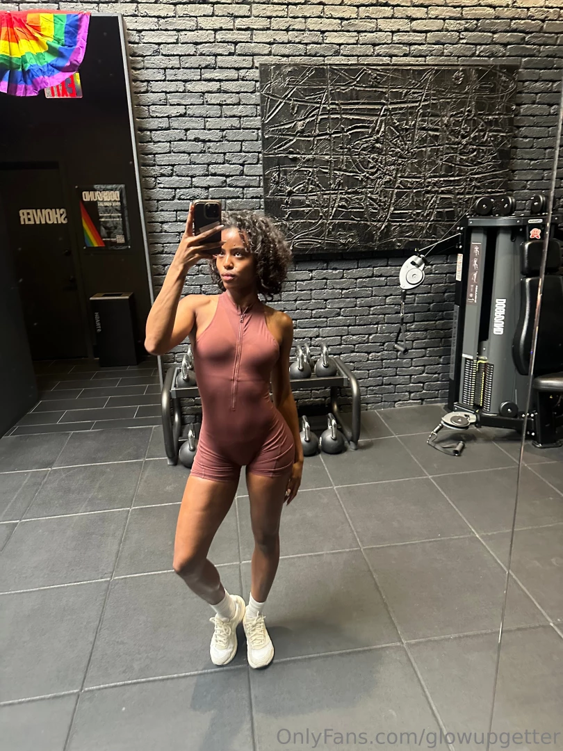 Do you want to see my work out routine today i focused on and while it part 1 