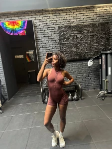 Do you want to see my work out routine today i focused on and while it part 2