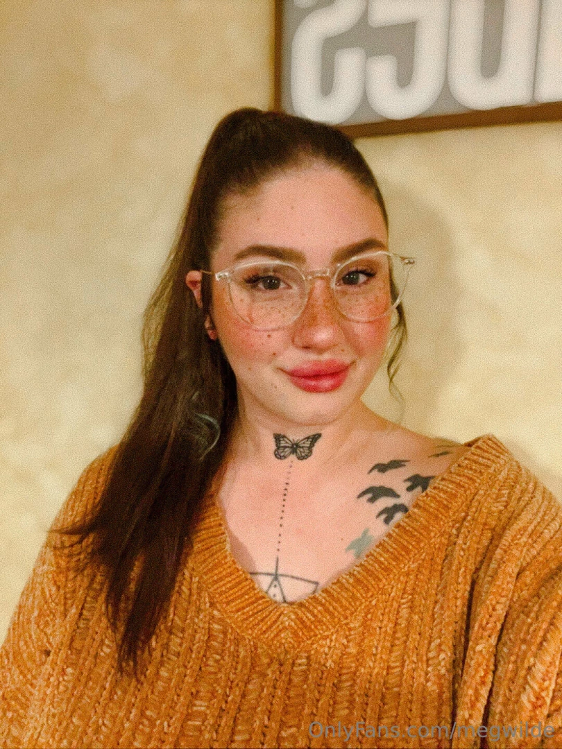 Glasses on confidence on 