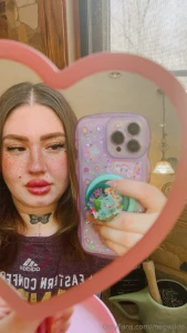 I m currently sitting in the salon this pic is from earlier and it s