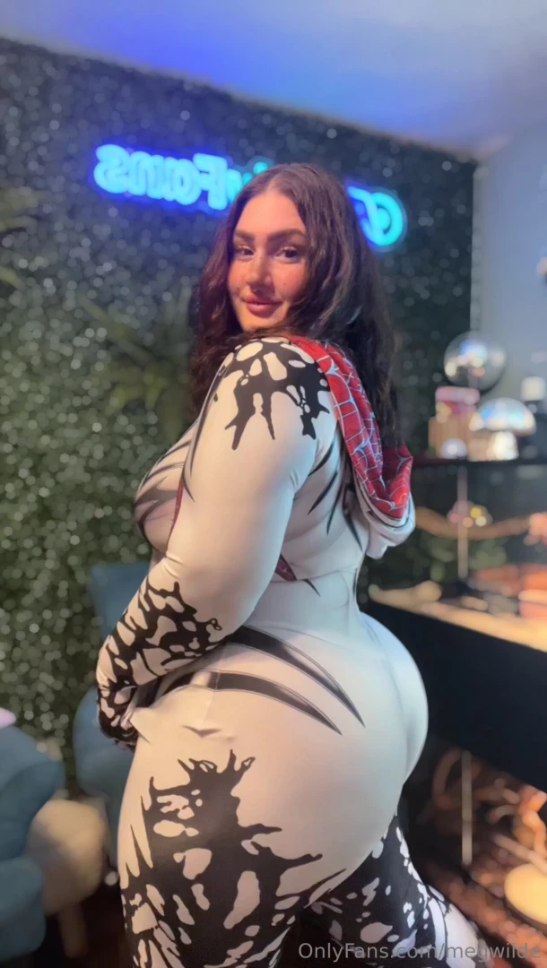 Can i be your spidy meg 