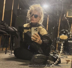 Good morning my sweeties did you miss mommy