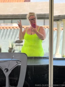 The xxx video of this is on my vip page platinumpuzzy1