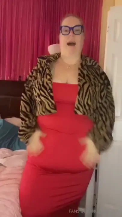 Should i sell or keep this faux fur tiger print crop jacket 