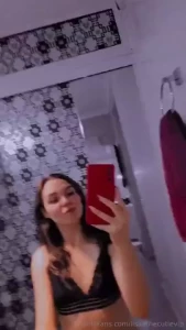 Smile slay lisaaacutie