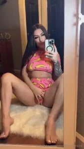 Pretty little pussy part 1