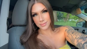 Pretty as a picture sweeter than a swisher