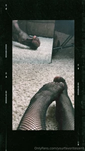 A feet teaser for my feet daddies