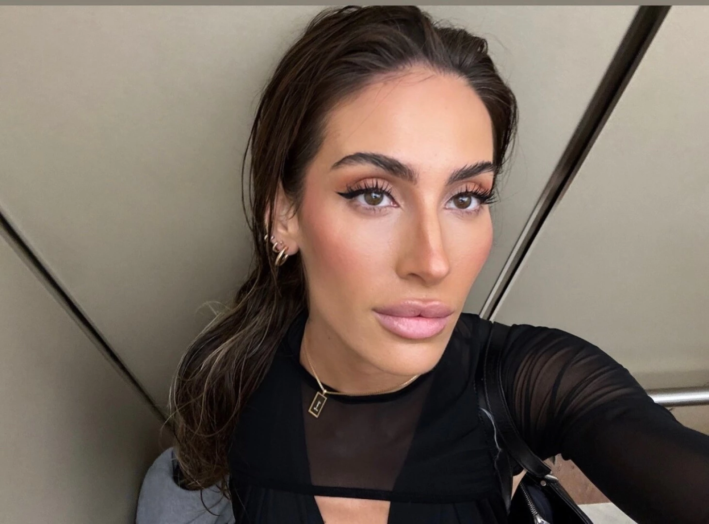 Happy monday part 2597 