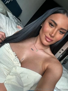 Zav i o i a zasni se o mn