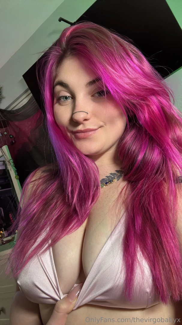 I want you to write me a love note with your tongue between my legs 