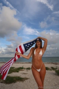 Happy 4th of july the topless version of this will be in ur dms