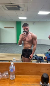 Gonna go on a cut get shredded for summer for you guys click here for