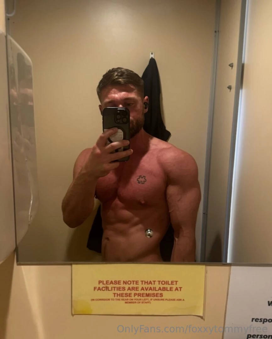 Onlyfans com foxxytommy 