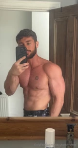 Hey daddy s here now