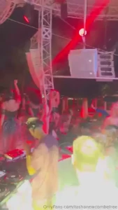 Hey darlings x come and chat to me i want to hear about your day x ill part 1