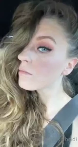 Send if you think i m hot