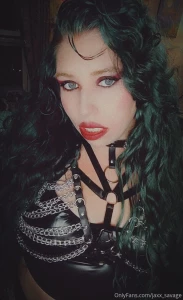 Hey loves new content and i lowered all my prices on my other content