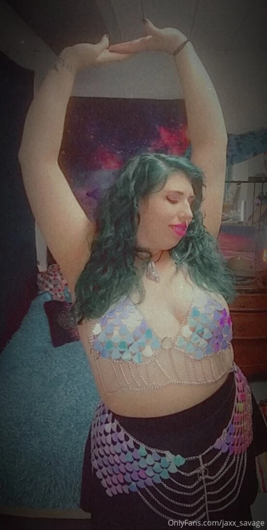 Your favorite mermaid is back happy holidays everyone i can t thank part 4 