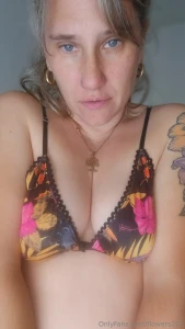 Hello love i am waiting for you today