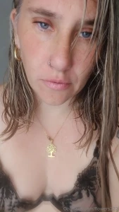 Love are you there i am boring i need you help me to have fun