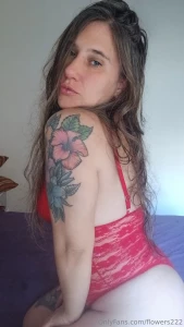 Hello loves i am very hornie today and i want to play with you babe