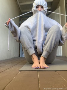 Can t talk right now doing hot girl shit