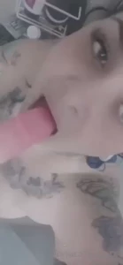 Tengo un video montandolo jijiji si llegamos a mas suscriptores lo