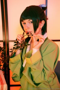 This girl is poison lt 3