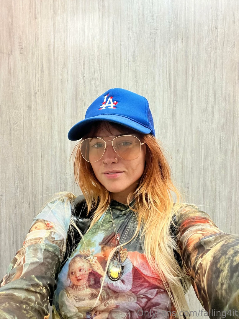 Let da weekend begin 