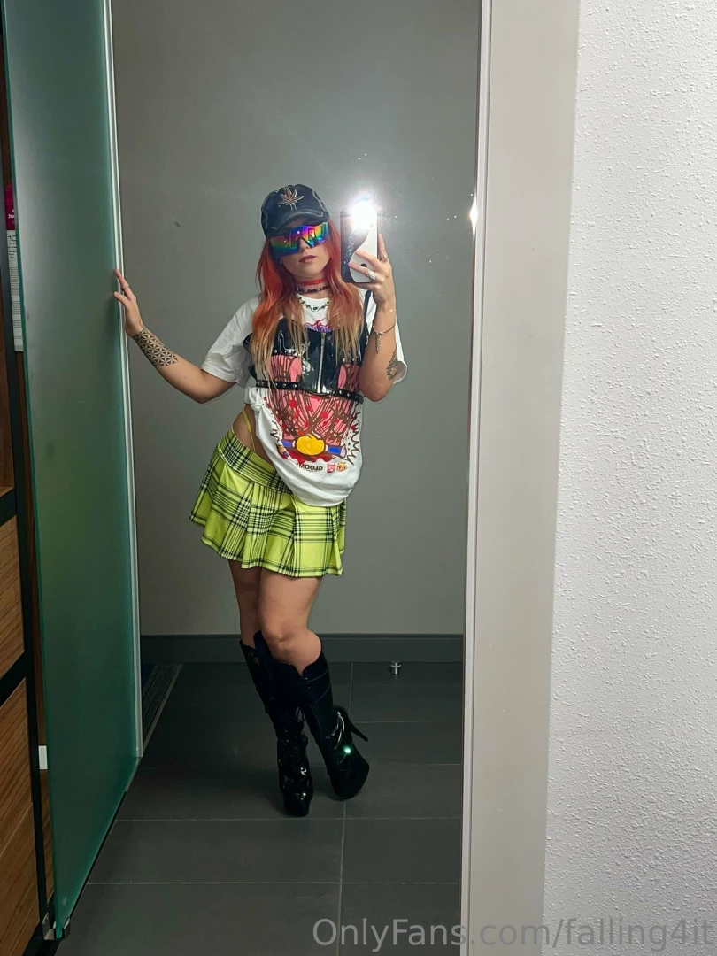 What s up let s get this partyyyy started shall we 