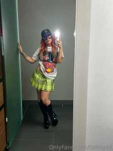 What s up let s get this partyyyy started shall we