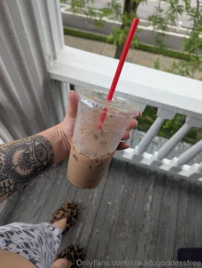 Good morning betas say it back with a 10 send for my morning coffee