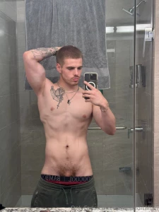 Pull these pants down and wrap your mouth around it