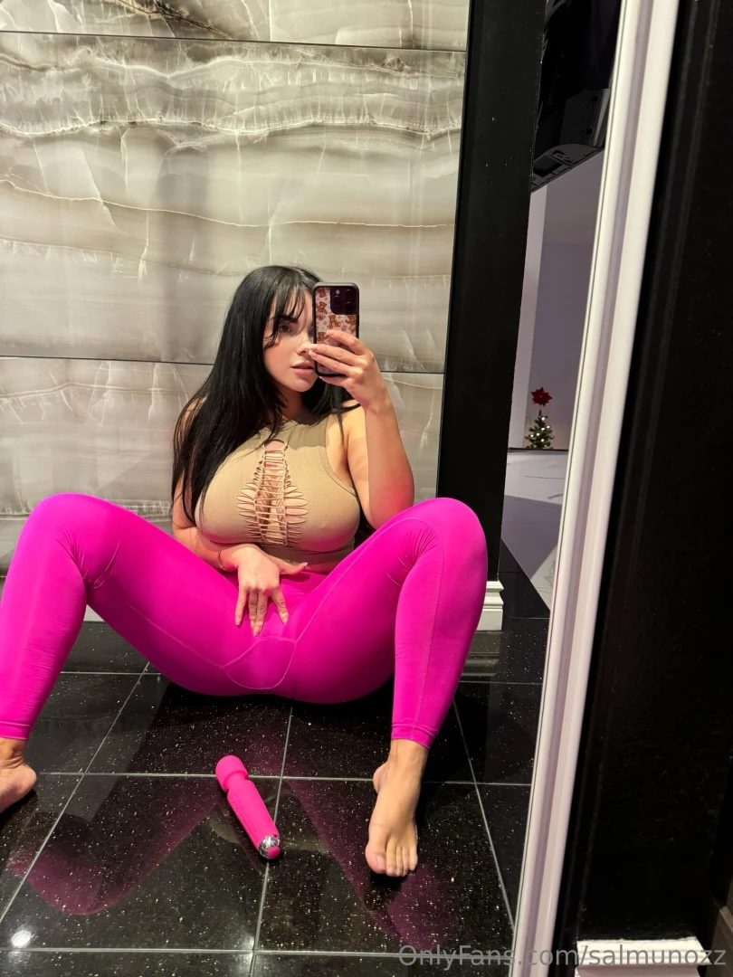 I got a new toy wanna play 