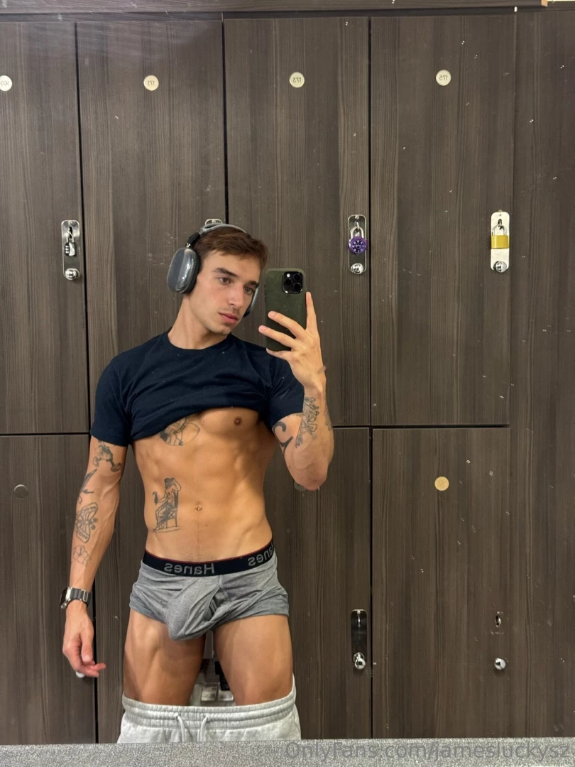 Thick ready and waiting 