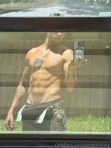 Slow mornings hit different